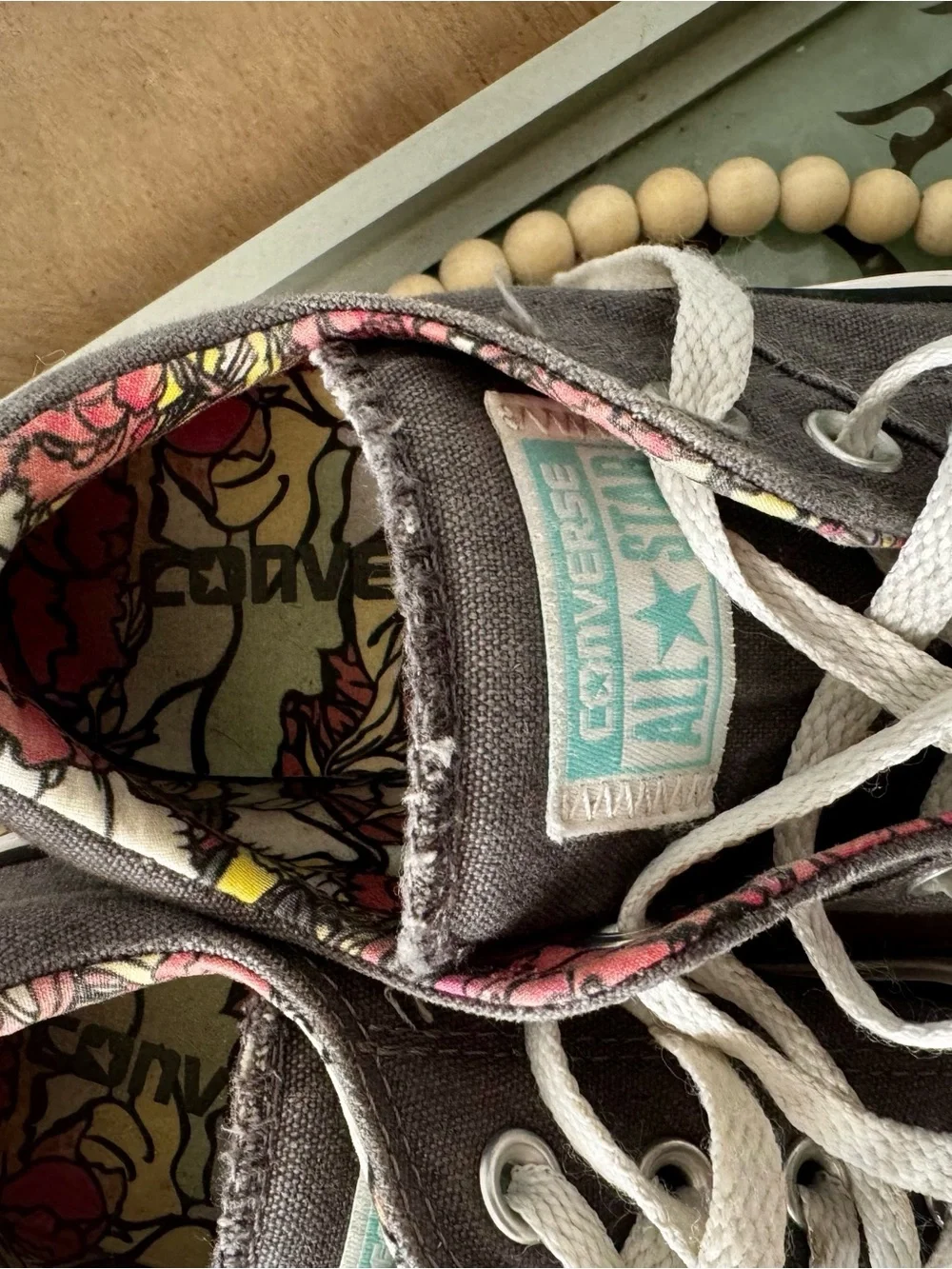 Converse Kids Low-Top Canvas Sneakers - Gray with Floral Lining